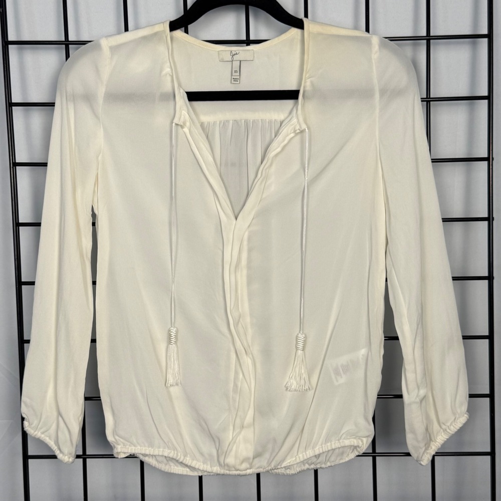 Joie‎ Blouse Women XS Ivory Tassel Tie V-Neck Coquette Cottagecore Boho READ